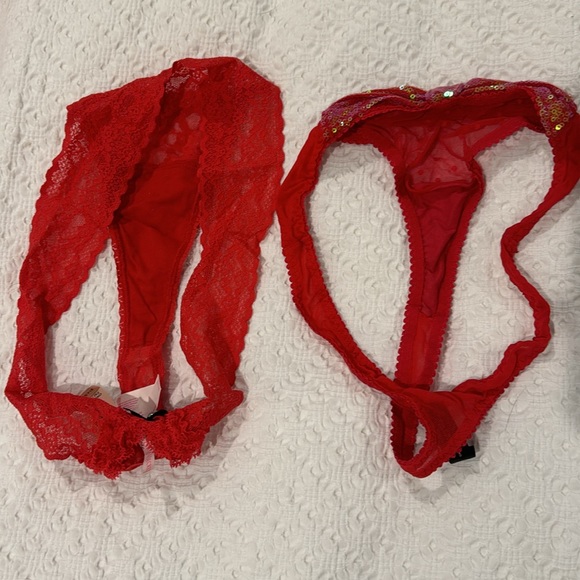 Victoria Secret red lace thongs - Picture 4 of 5